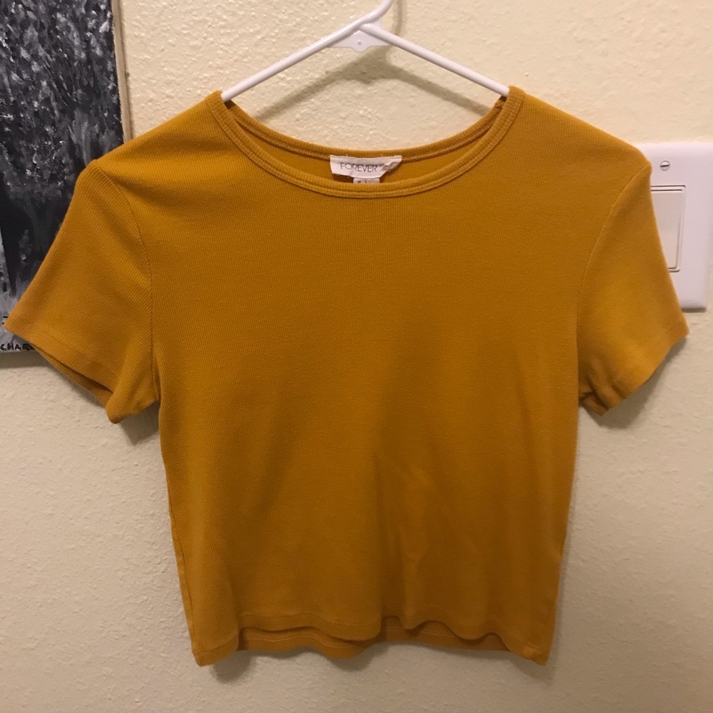Forever 21 Women’s Gold Crop Top T-Shirt